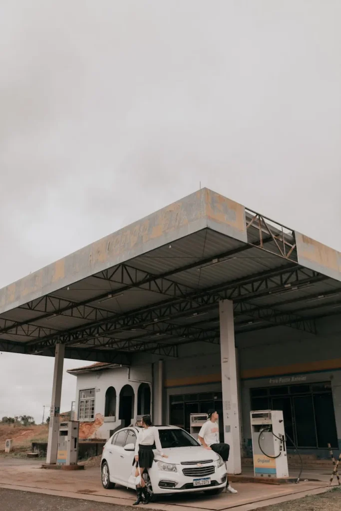 Combustíveis mais baratos veja quem ganha agora